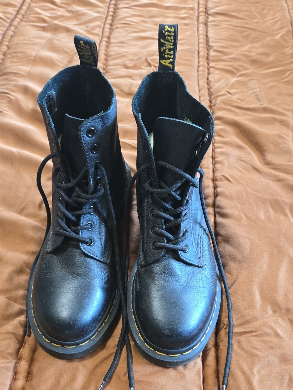 Dr. Martens Black Pebbled Leather 1460 Pascal Virginia Leather Boots